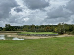 Les Bordes (Old) 14th Approach